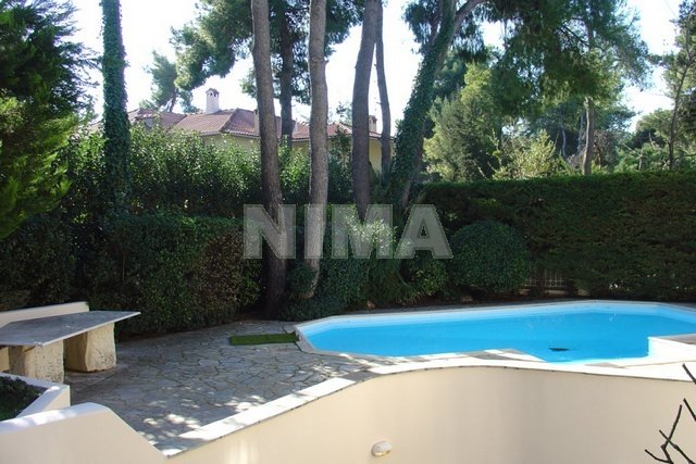 Semi detached house for Rent -  Ekali, Athens northern suburbs