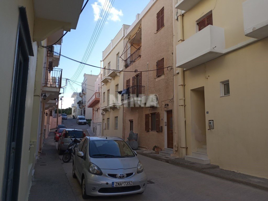 Ferienhäuser zum Verkauf Syros, Inseln (referenz Nr. M-1370)
