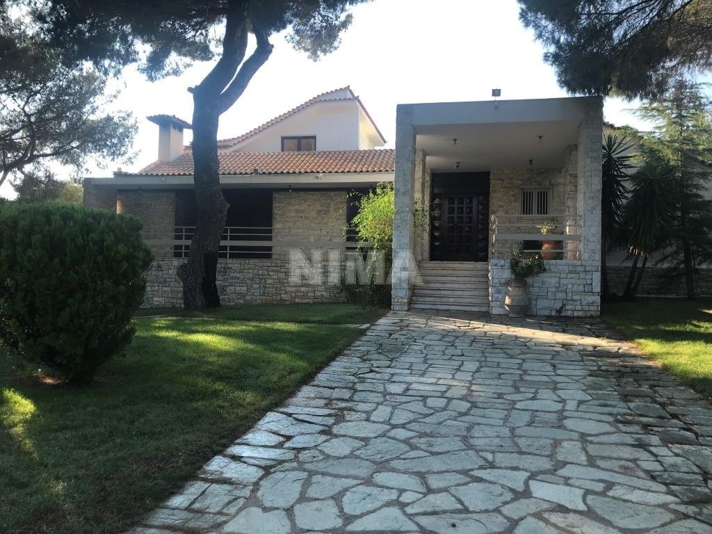 Freestanding house for Rent Pendeli, Athens northern suburbs (code M-1615)