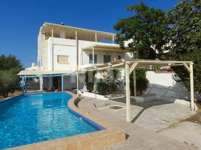 Holiday homes for Sale Paros, Islands (code M-928)