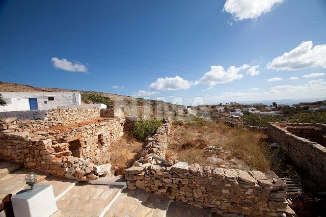 Holiday homes for Sale Sifnos, Islands (code M-632)