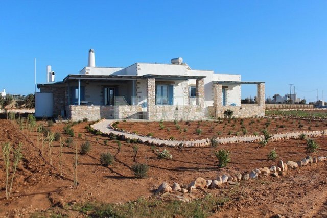Holiday homes for Sale Paros, Islands (code M-925)