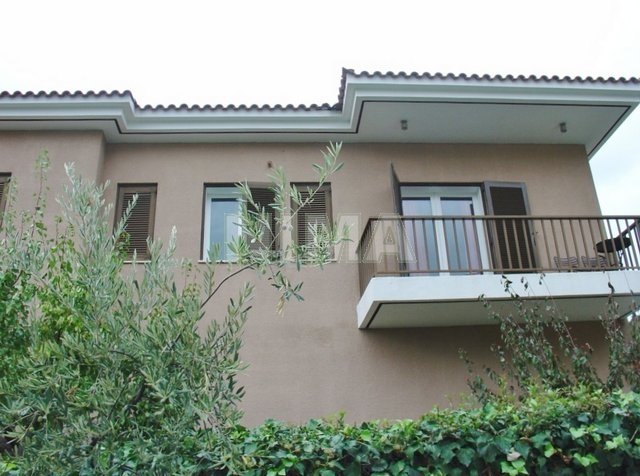 Duplex apartment for Rent Kifissia - Politia, Athens northern suburbs (code N-9776)