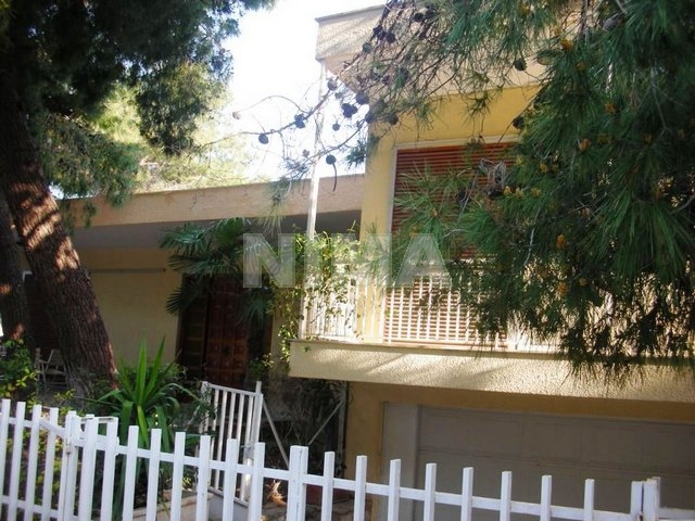 Freestanding house for Rent Kifissia - Politia, Athens northern suburbs (code N-5371)