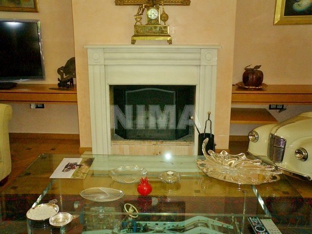 Freestanding house for Rent Kifissia, Athens northern suburbs (code N-11378)