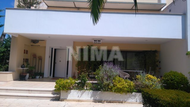Freestanding house for Rent Kifissia, Athens northern suburbs (code N-15382)