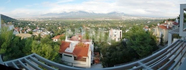 Semi detached house for Rent Ekali, Athens northern suburbs (code N-3659)