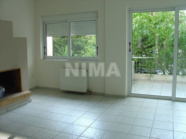 Semi detached house for Rent Kifissia, Athens northern suburbs (code N-13645)