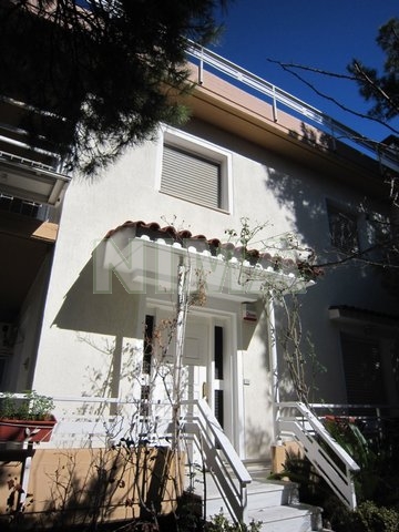 Semi detached house for Rent Nea Erithrea, Athens northern suburbs (code N-11483)